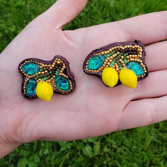 Hand-Embroidered, Handmade Wisp Hair Clips - Picture 3 of 12